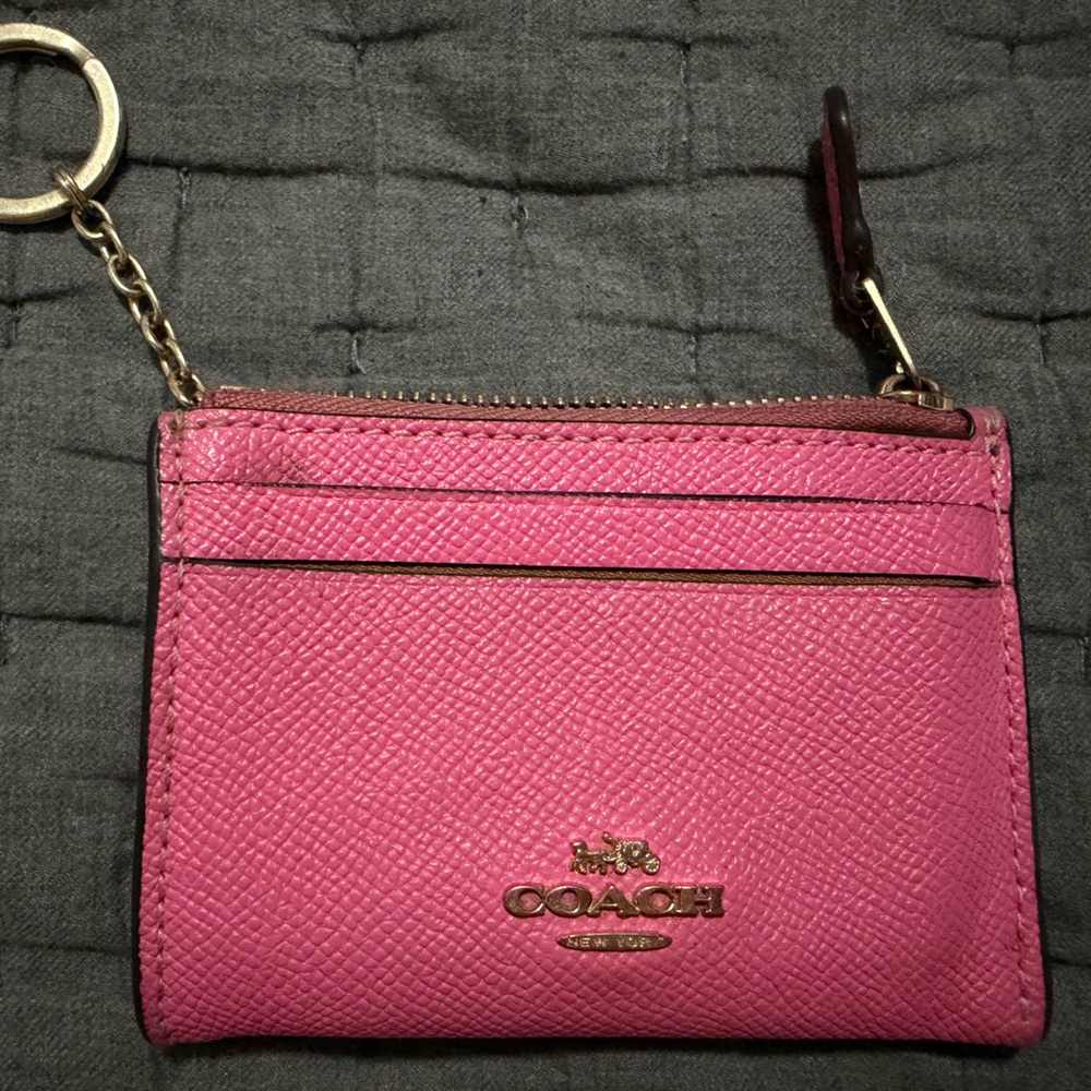 Coach Mini skinny ID case  in pink